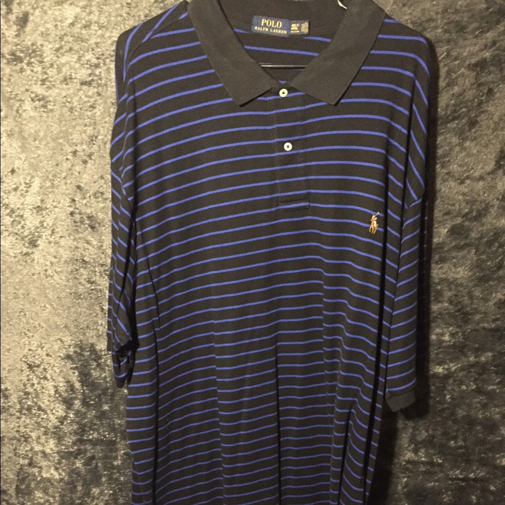 Black Polo w blue stripes